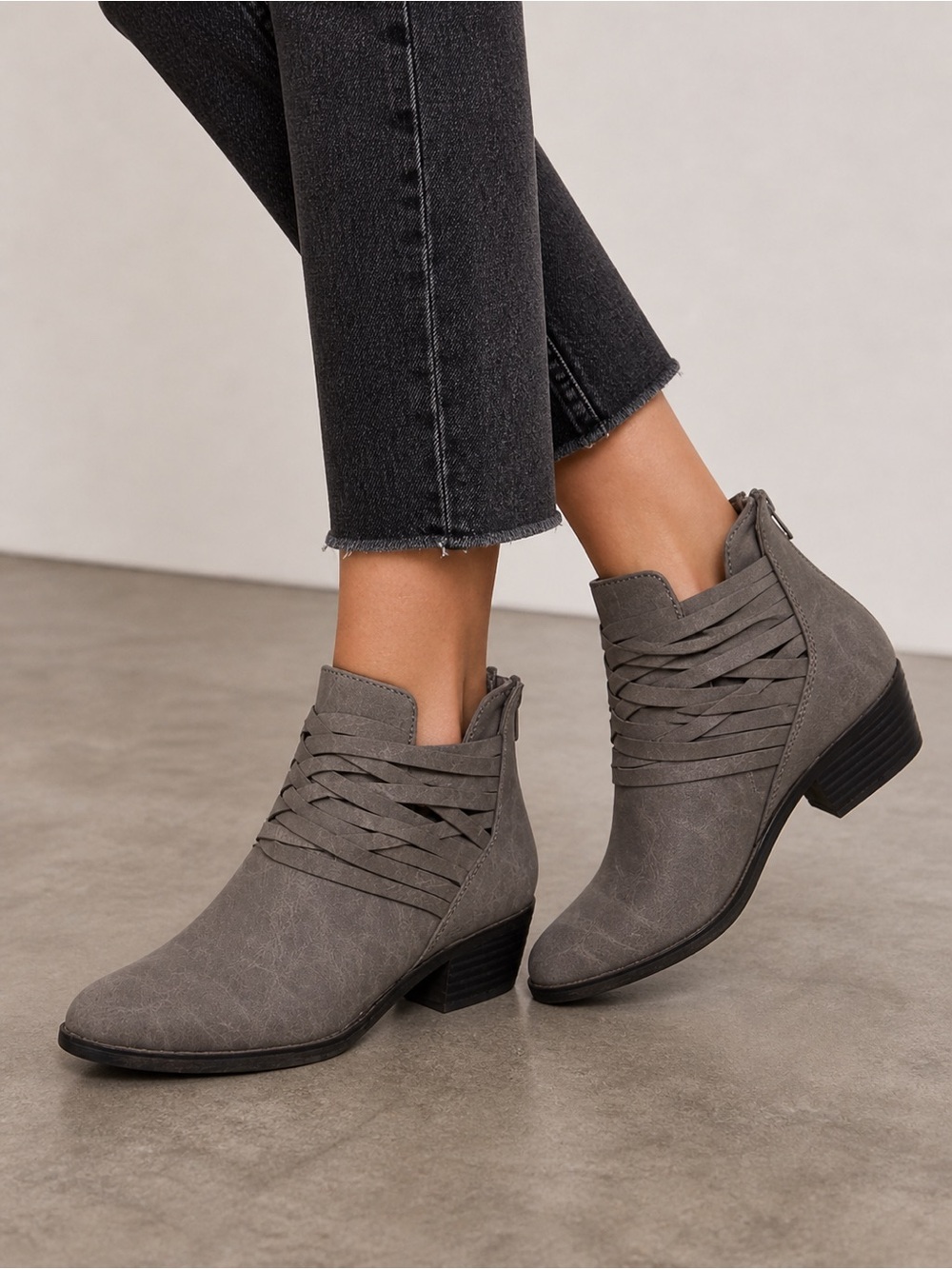 Sugar Women's Dress Block Heel Ankle Boot Size 8 NEW # box 224